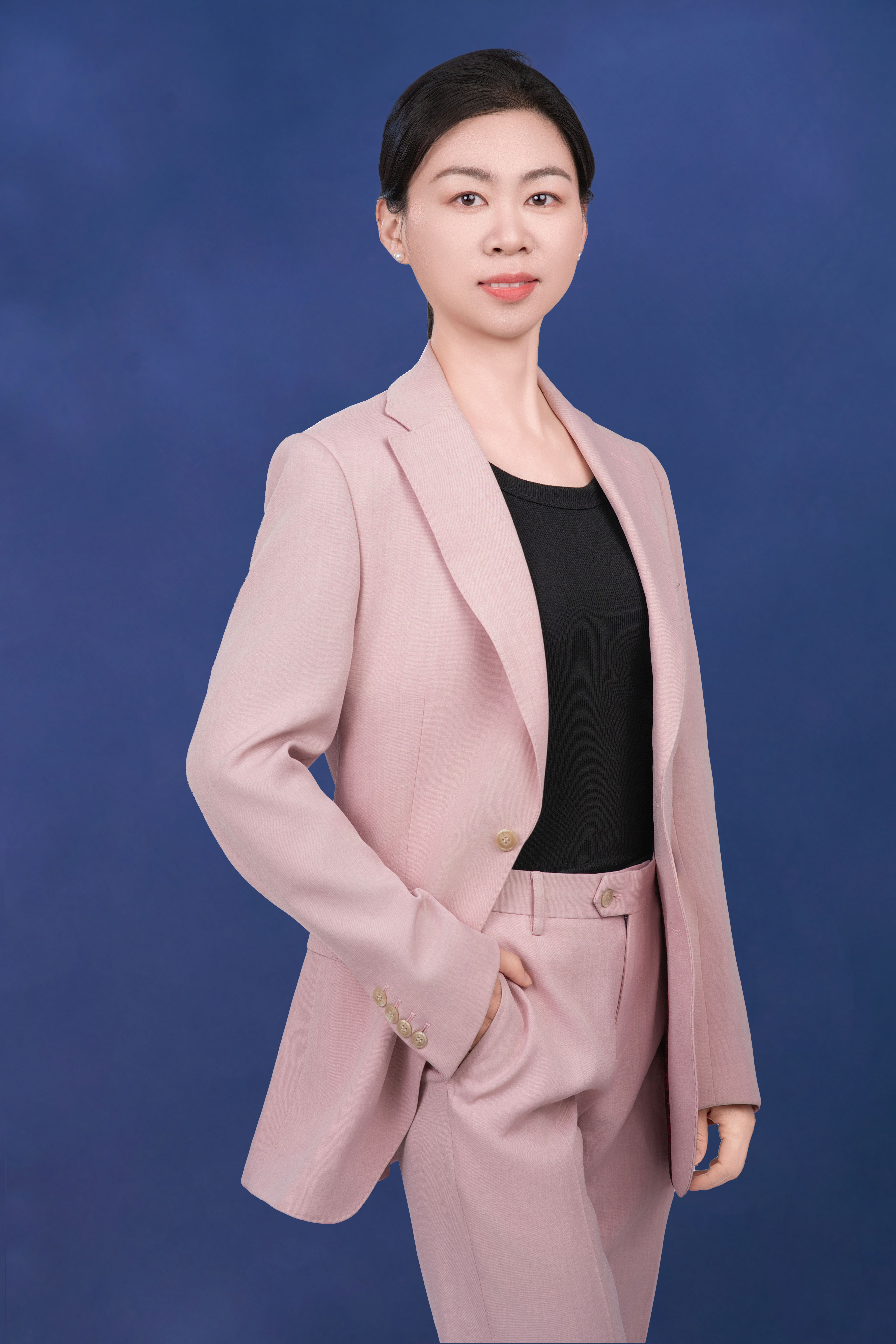 许薇薇 书院党委副书记